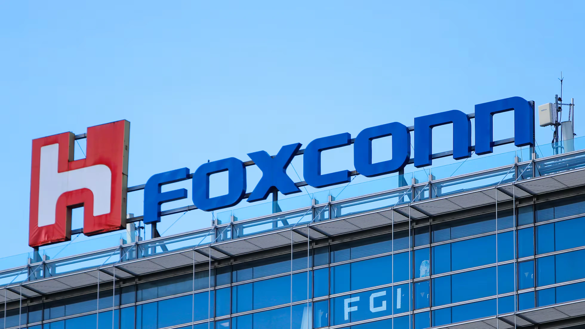 Foxconn dentro del plan Stargate